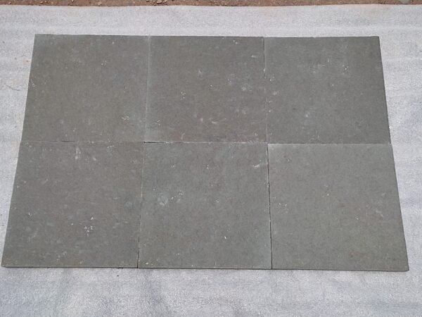 TANDUR BLUE STONE